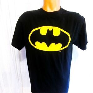 Batman Tee Shirt Black Size Medium